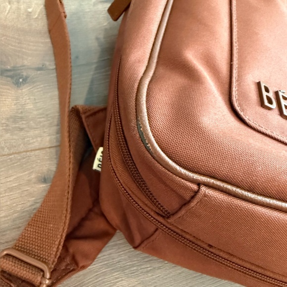 BEIS Expandable Backpack - Picture 5 of 16